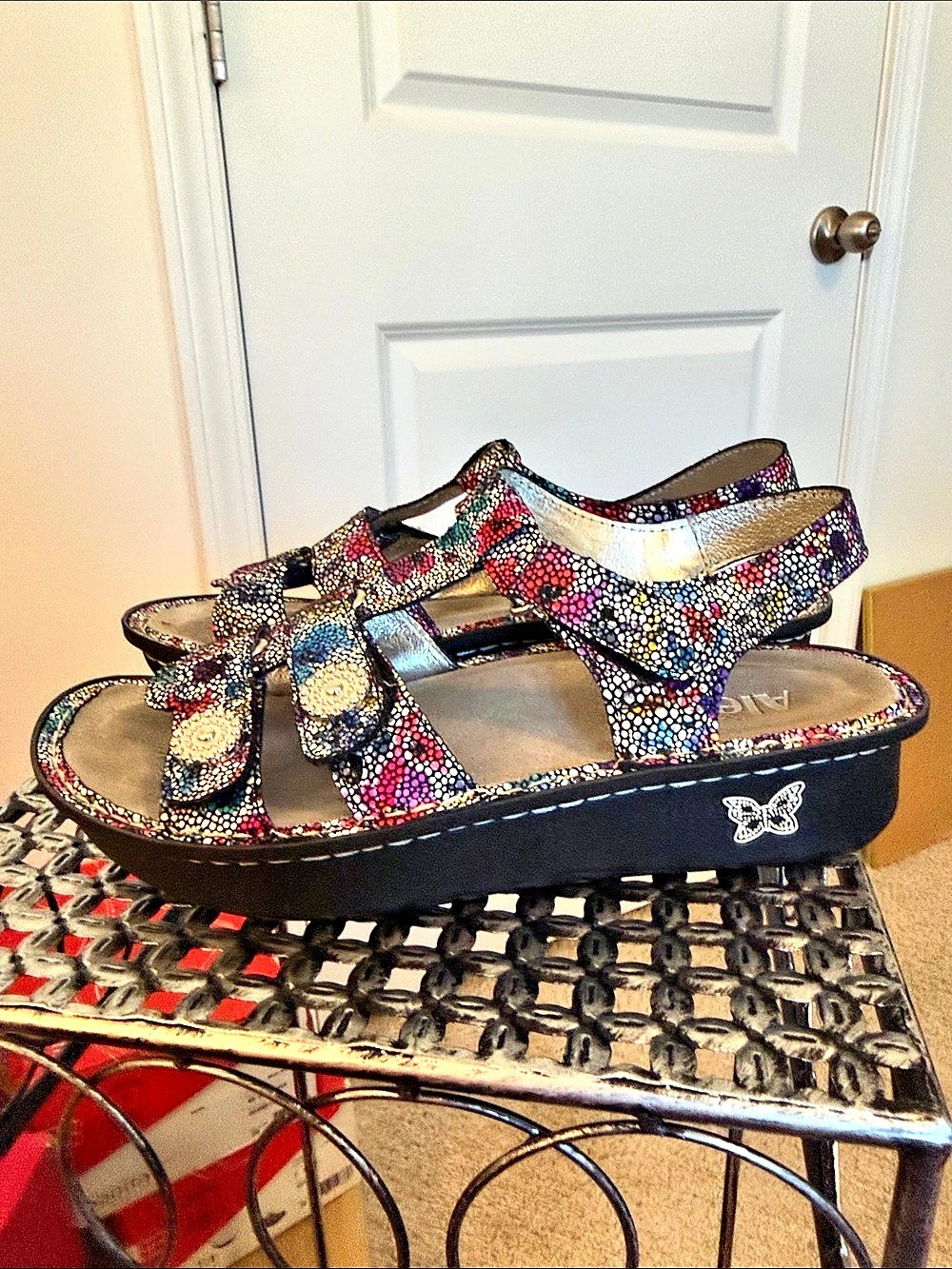 Alegria Kleo Blissful Women's Multicolor Printed Sandals